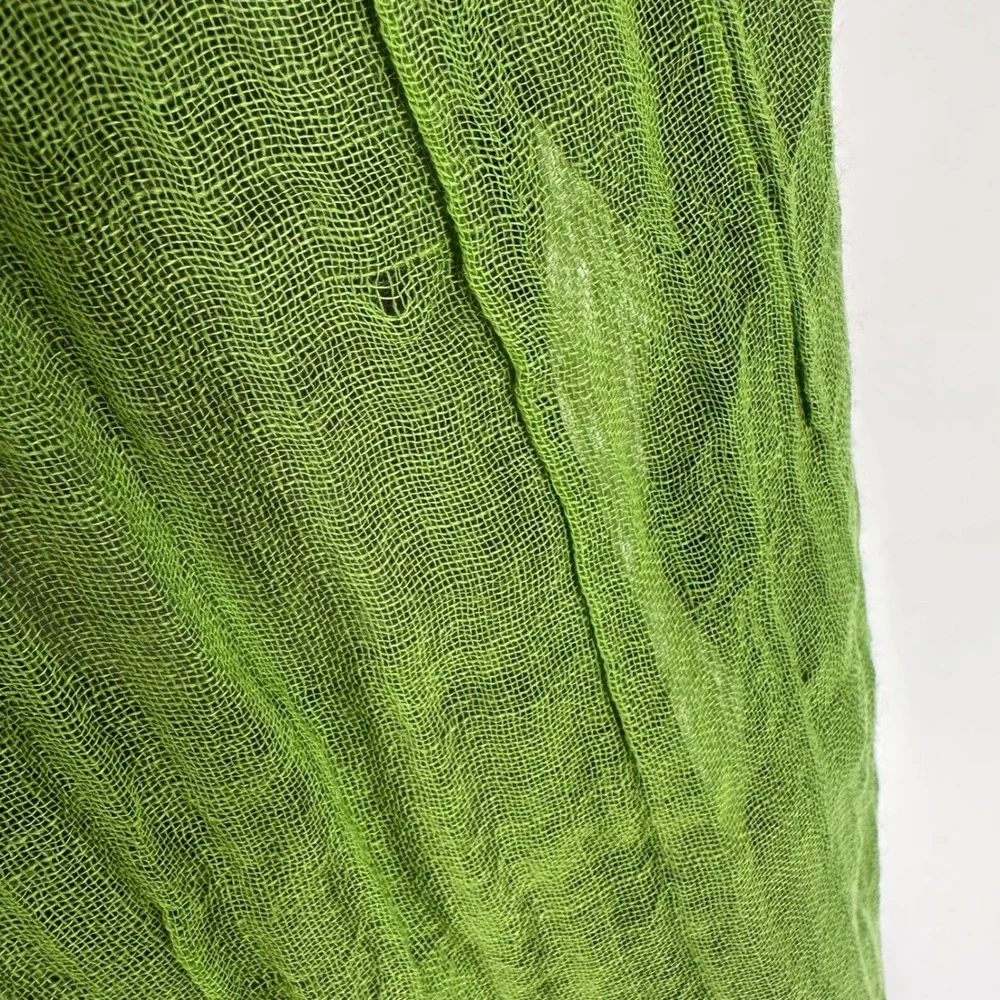 John Ashfield Green 100% Virgin Wool Scarf Lightweight Fringed Kelly Green Gaizy